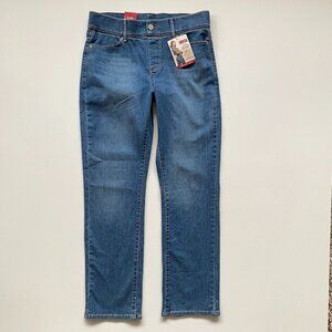 Levi Stretch Shaping Perfect Pull on Jeans 8​